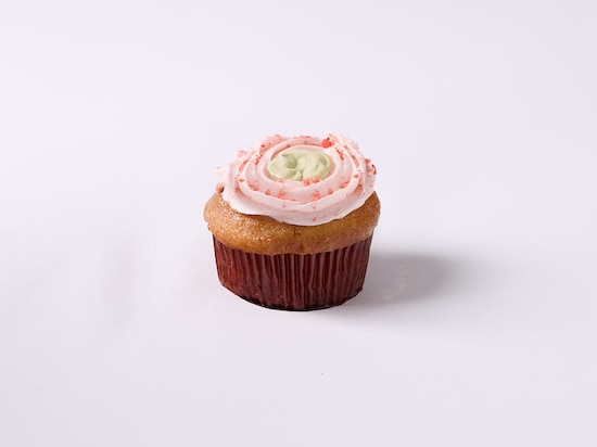 Strawberry Matcha Cupcake